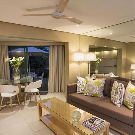14 The Shades - By Stay In Umhlanga Durban Ruang foto