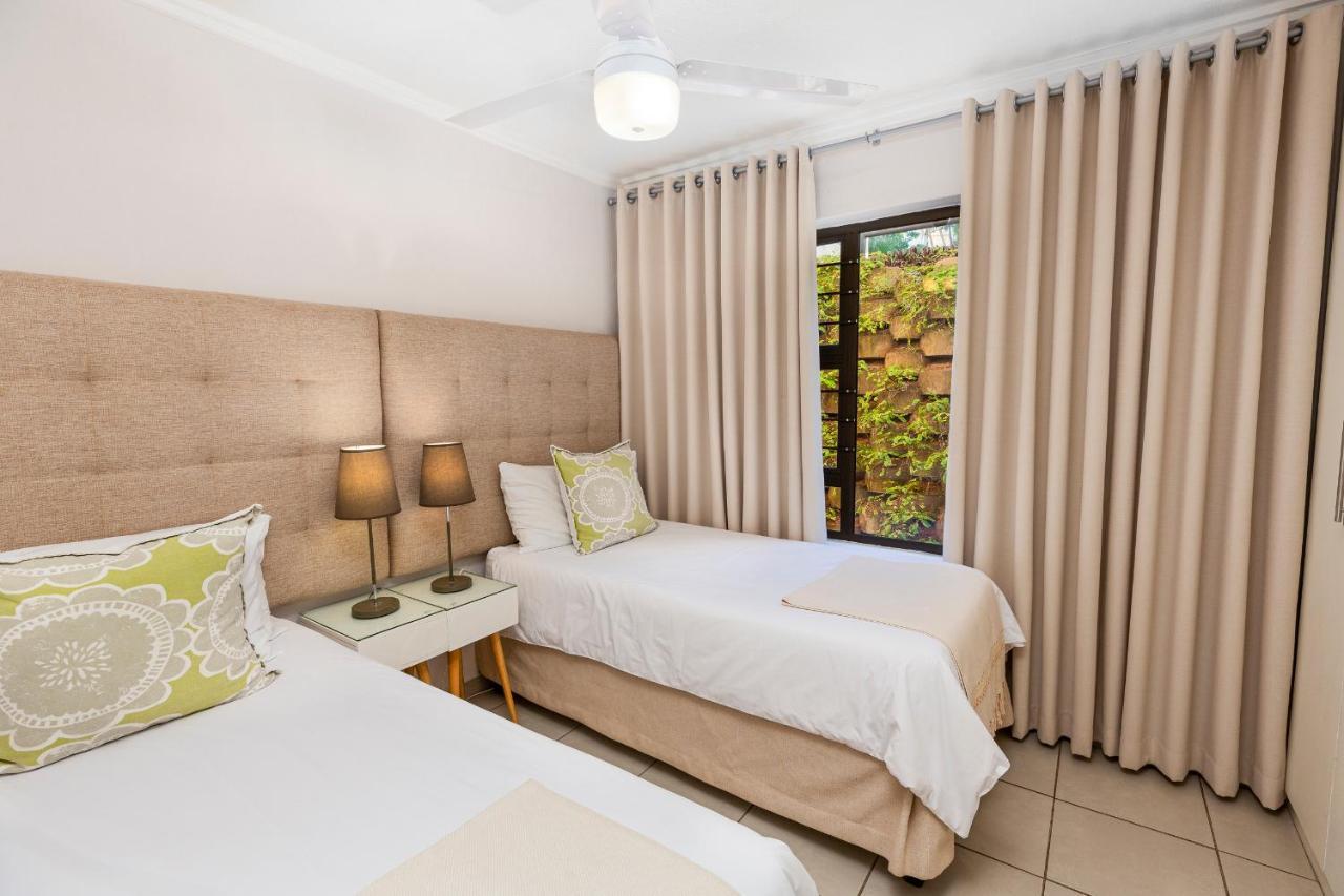 14 The Shades - By Stay In Umhlanga Durban Bagian luar foto