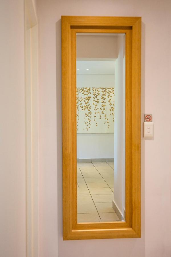 14 The Shades - By Stay In Umhlanga Durban Bagian luar foto