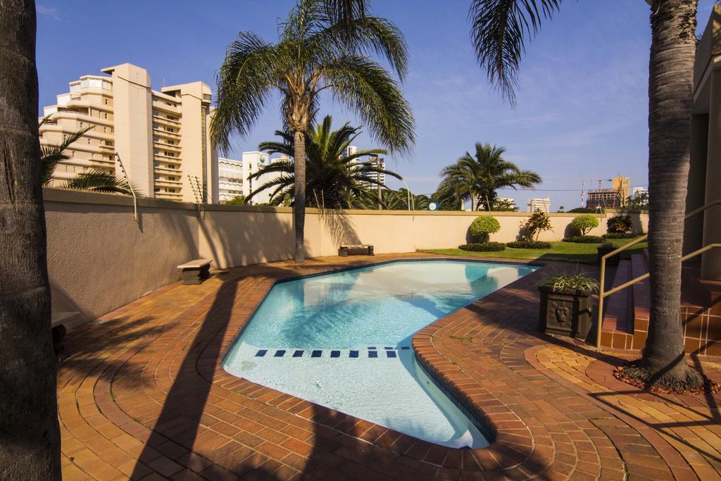 14 The Shades - By Stay In Umhlanga Durban Ruang foto