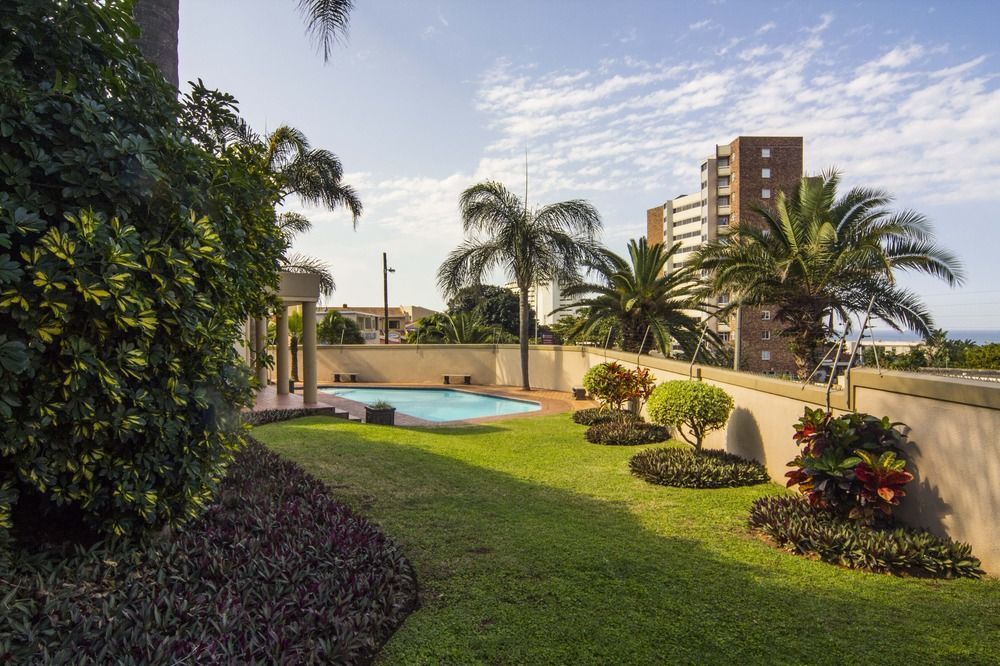 14 The Shades - By Stay In Umhlanga Durban Bagian luar foto